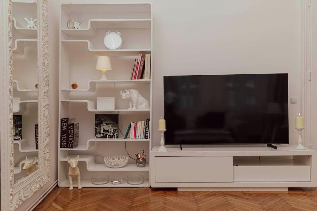 Modern Stylish Comfortable 2 Bedroom Apartment Wien Eksteriør bilde